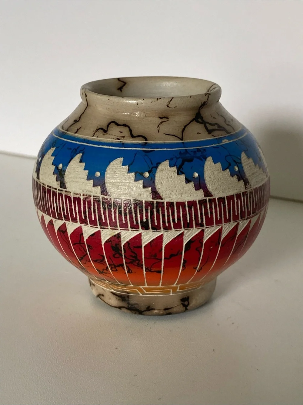 Navajo Etched Horse Hair Vase Rainbow Pottery Signed KJ Small 3” Carved EUC